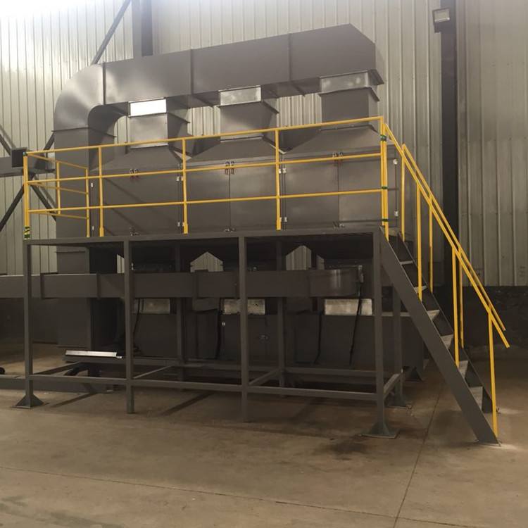 山東圣鑫環(huán)保，技術(shù)精湛的催化燃燒設(shè)備廠(chǎng)家